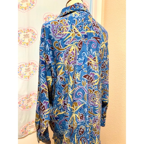 🌈 Beautiful Vintage Art button top - Picture 6 of 7